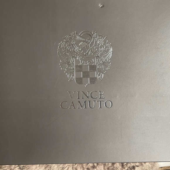 Vince Camuto black booties Size 7W/37.5. NWOT Perfect condition - Picture 7 of 9